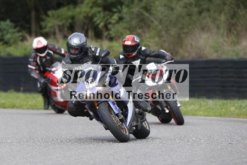 /53 16.09.2025 Track Day Domi Aegerter ADR/Gruppe gelb/98